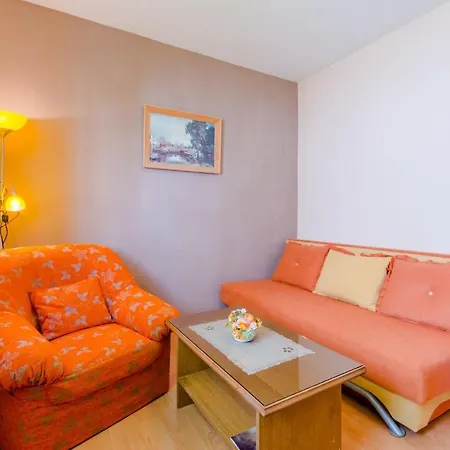 Apartments Jerko Mirca Mirce