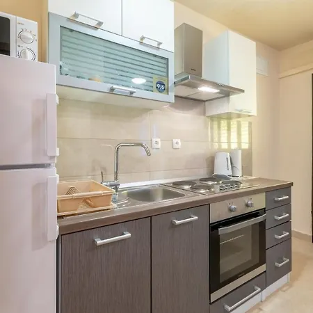 아파트 Apartments Jerko Mirca *