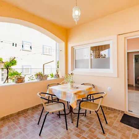 Apartment Jerko Mirca *